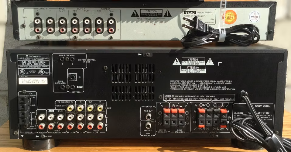 Pioneer de 340 Watts CON ecualizador graphico/luces Rojas y Amarillas LLAMADAS nomas PRECIO FIJO - Imagen 9