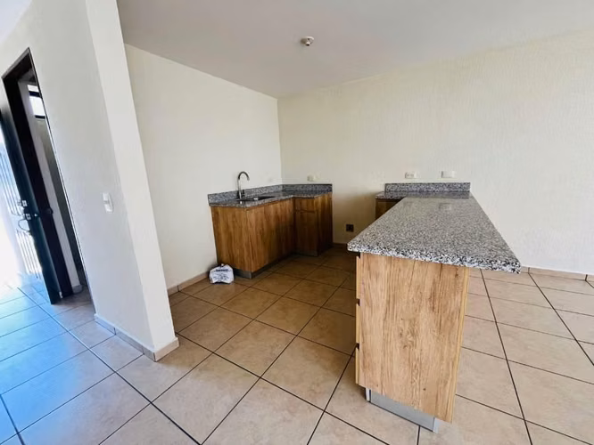 Casa en Alquiler en Paseo Prado - Imagen 4