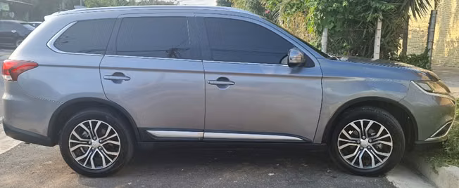 Mitsubishi Outlander 2018