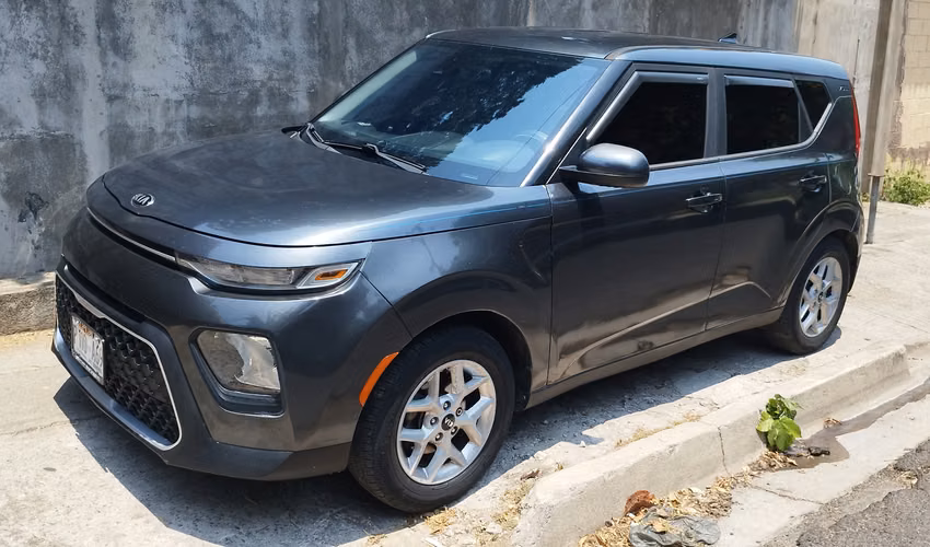 KIA SOUL SPORT 2020 AUT BOLSAS BUENAS SIN GOLPE NITIDA