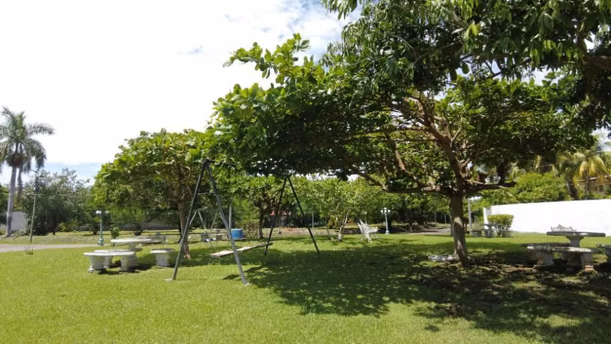 TERRENO RECREATIVO EN VENTA, CLUB SALINITAS, SONSONATE