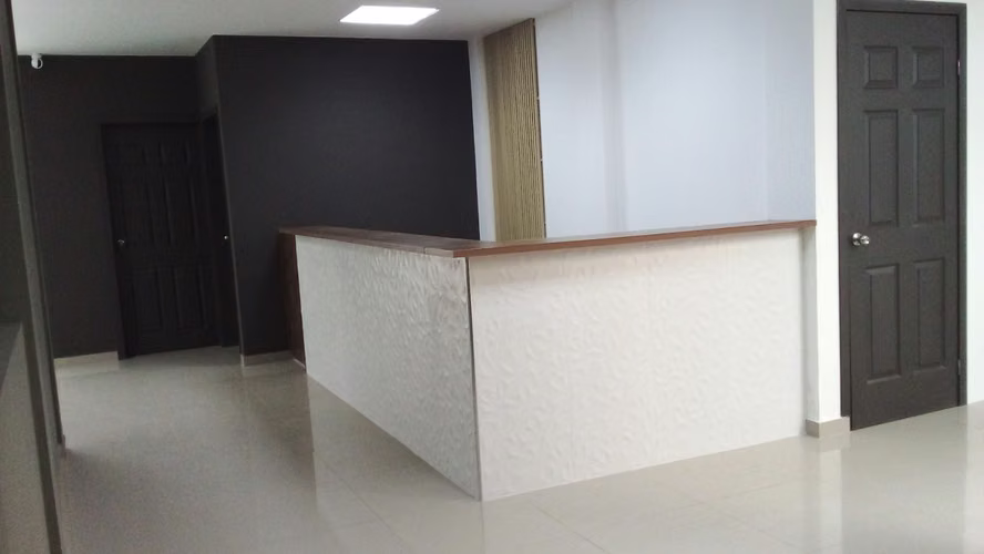EDIFICIO en COL. ESCALON (Z/ Club Campestre)