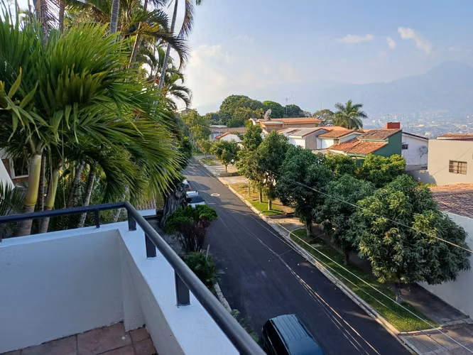 LOMAS DE ALTAMIRA: OPORTUNIDAD ESTRATÉGICA! Precio: $915,000