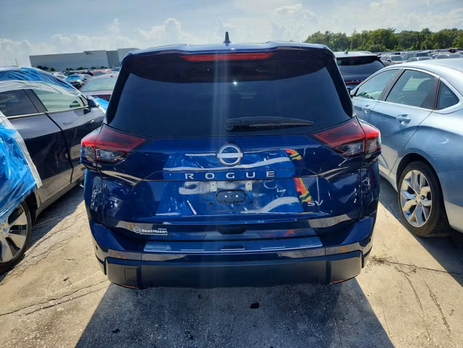 NISSAN ROGUE SV 2024 1.5 TURBO