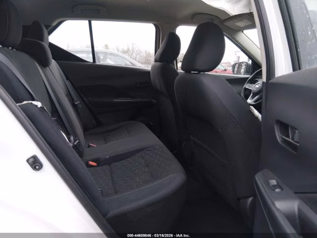NISSAN KICKS S 2021 - Imagen 20