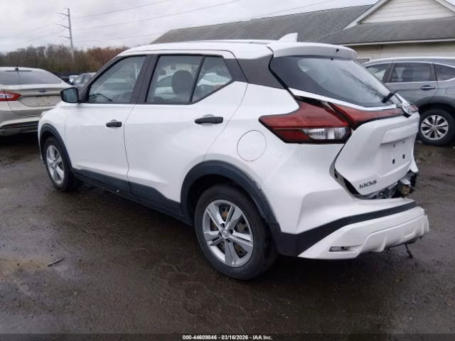 NISSAN KICKS S 2021 - Imagen 9