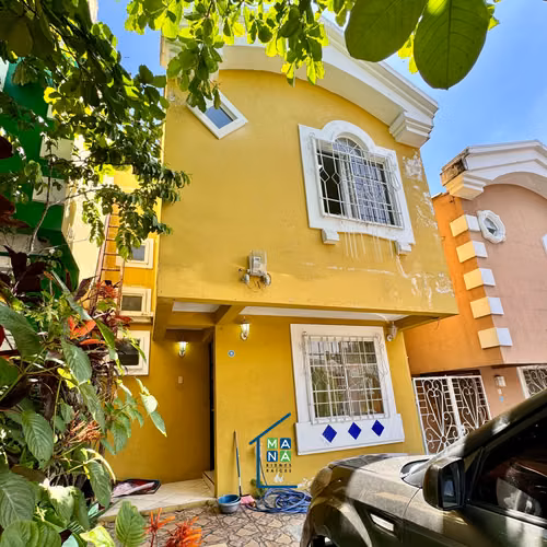Hermosa Casa en Res. Ciudad Corinto, Mejicanos