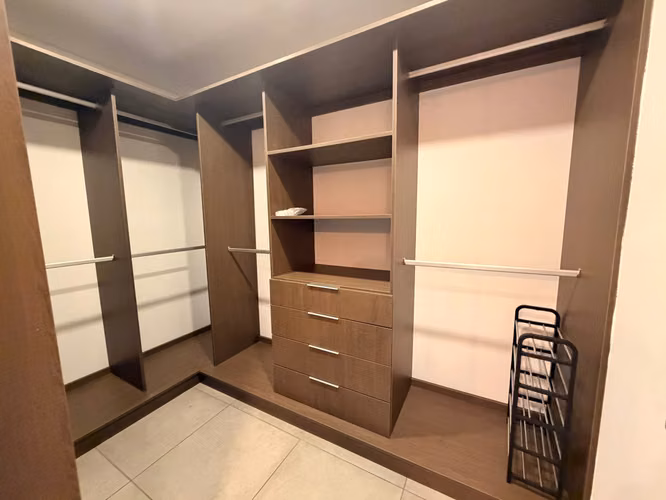 SE VENDE APARTAMENTO PUERTA DEL ALMA SAN BENITO, AMUEBLADO