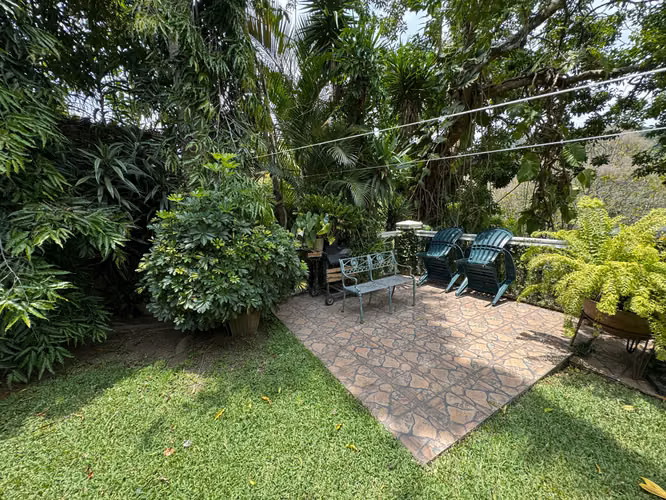 SE VENDE CASA LOS PLANES DE RENDERO con linda vista y con finos acabados