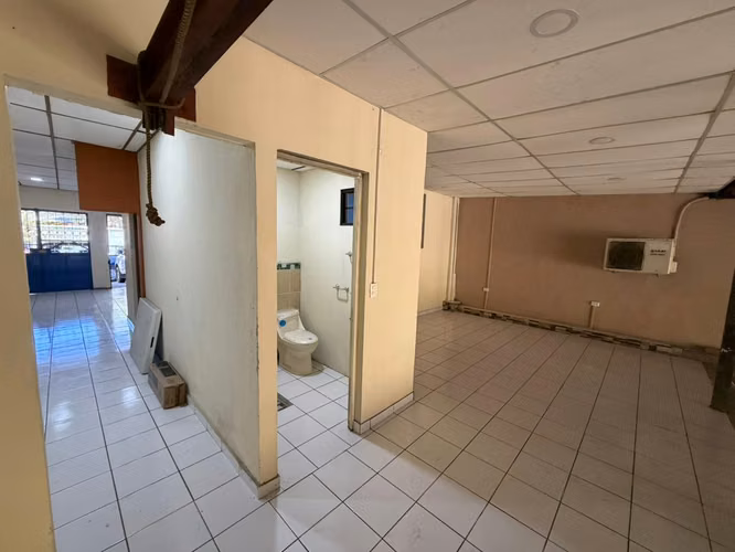 SE VENDE CASA SOBRE CALLE EL PROGRESO, inmueble con alto potencial - Imagen 12
