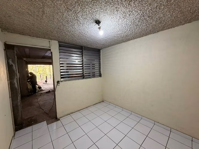 SE VENDE CASA SOBRE CALLE EL PROGRESO, inmueble con alto potencial - Imagen 7