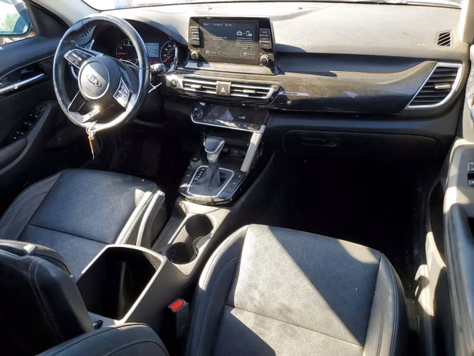 KIA SELTOS 2021