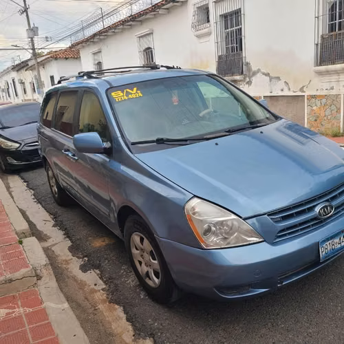 Kia Sedona 2010