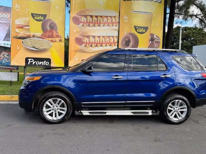 Ford explorer