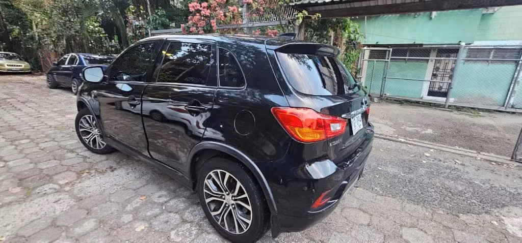 Mitsubishi Sport 2019