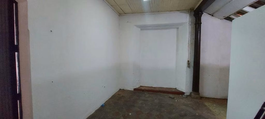 Local Comercial en Alquiler | Calle Principal | San Miguel | $325 + IVA