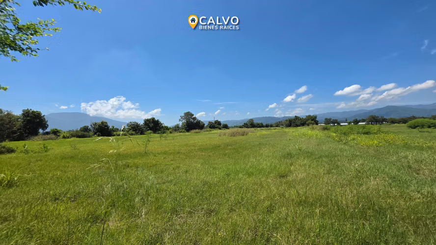 Land for sale of 2.5 Mz | between peripheral and roundabout Sacacoyo