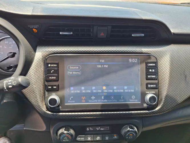 NISSAN KICKS SV 2021