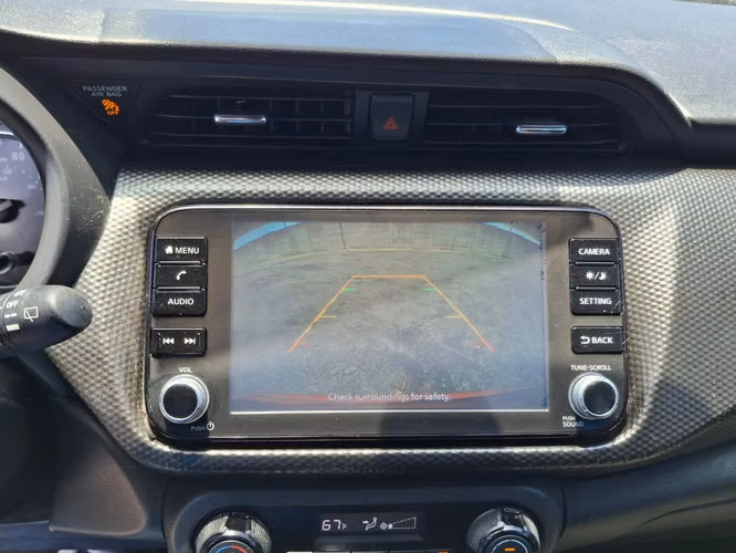 NISSAN KICKS SV 2021