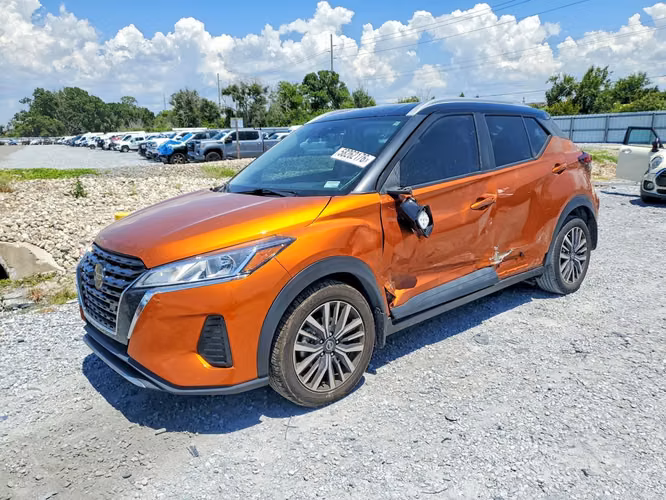 NISSAN KICKS SV 2021