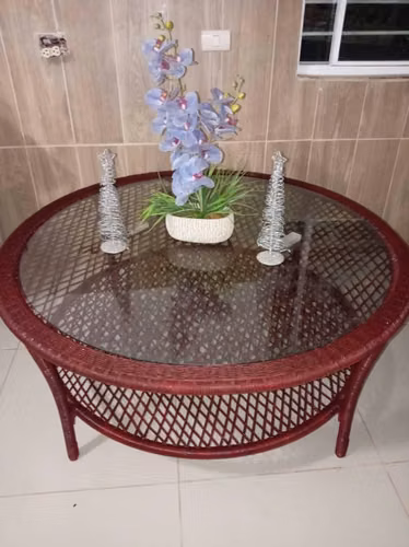 Mesa de Mimbre plastico $59