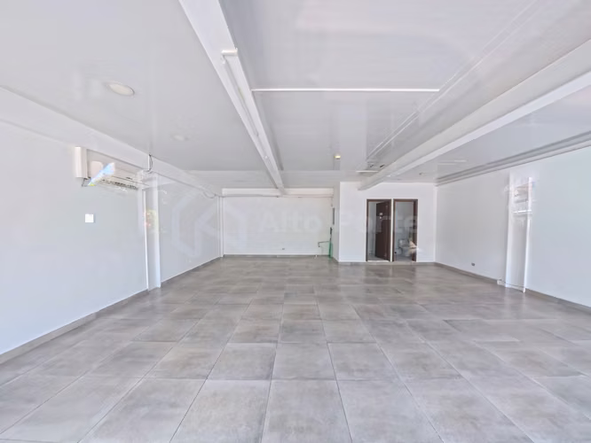 Local comercial en venta en Nuevo Cuscatlán
