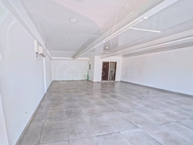 Local comercial en venta en Nuevo Cuscatlán