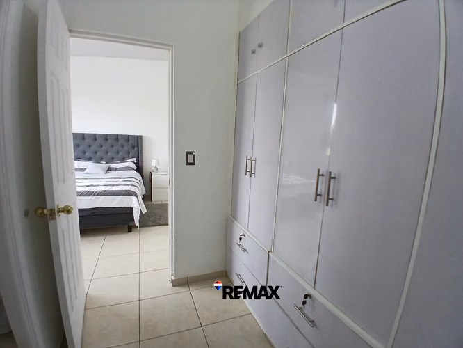 CASA AMUEBLADA EN SONSONATE