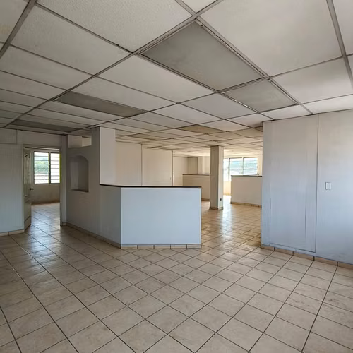 LOCAL COMERCIAL EN VENTA | Av. España, San Salvador cerca de Centro Histórico