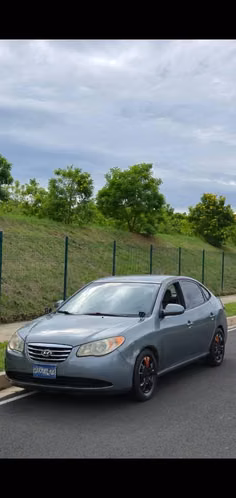 VENDO HYUNDAI ELANTRA