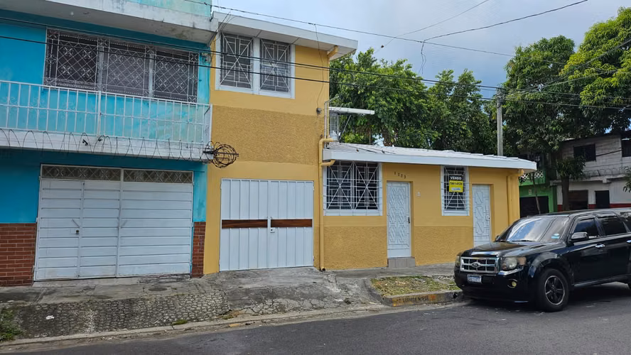 Sale of House in Colonia Mugdan