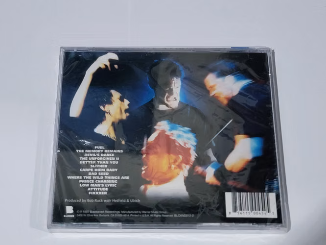 CD ReLoad de Metallica Nuevo y sellado $14 Fijo - Imagen 2
