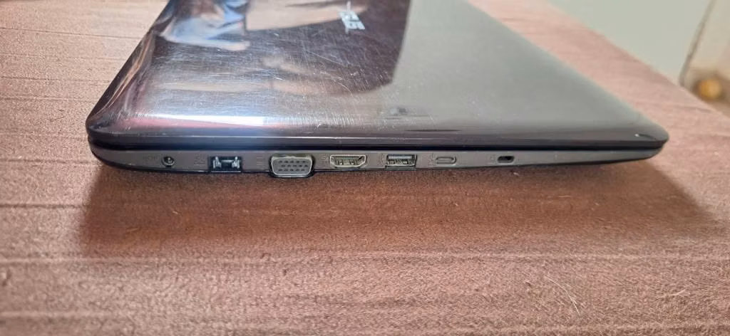 Laptop Asus