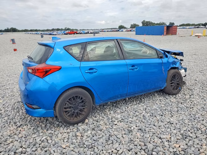 Toyota Corolla IM