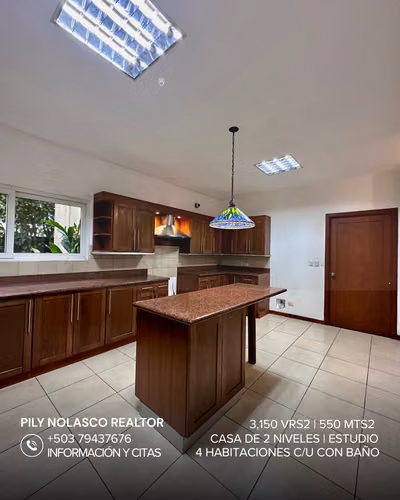Residencia en Quintas de Santa Elena, Nuevo Cuscatlán en venta