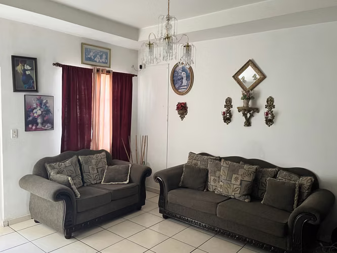House for Sale in El Salvador, Hacienda Pasatiempo Sur, Lourdes, Colon, La Libertad - Imagen 5