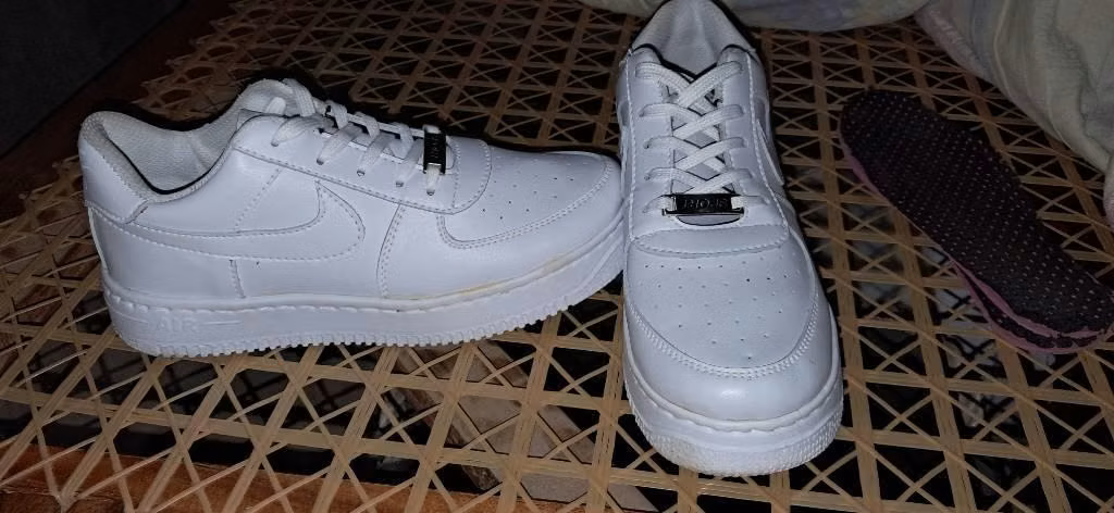 Tenis Estilo Air Force 1 Blancos - Talla 38 (Nuevos)