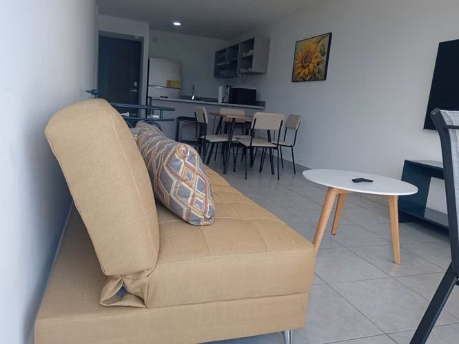 Apartamento venta $279,000. Alquiler $1,650
