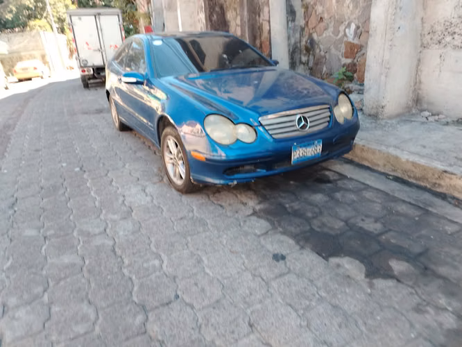 Vendo Mercedes Benz deportivo