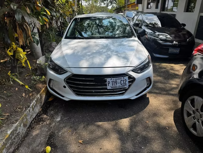 Hyundai elantra 2018