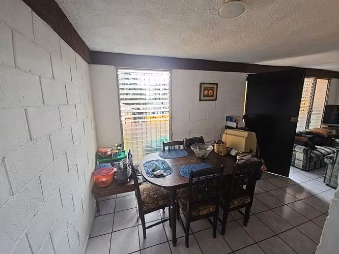 Se vende Casa cerca de la cima 1