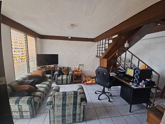 Se vende Casa cerca de la cima 1