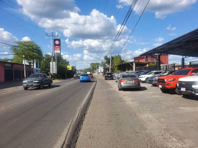 PROPERTY IS RENTED LARGE EXIT TO SANTA ROSA, NEAR THE NEW METROCENTRO, MILITARY ROUTE, SAN MIGUEL.