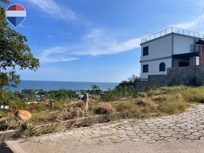 TERRENO EN VENTA EN COMPLEJO EL MIRADOR, SURF CITY, LA LIBERTAD $165,000.00