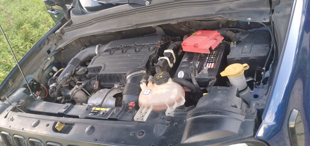 JEEP RENEGADE 4×4 TURBO MOTOR 1.3 MUY ECONOMICA TARGETA AMI NONBRE
