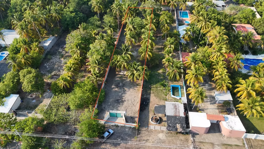 ¡TERRENO GRANDE EN COSTA DEL SOL!