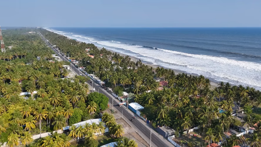 ¡TERRENO GRANDE EN COSTA DEL SOL!
