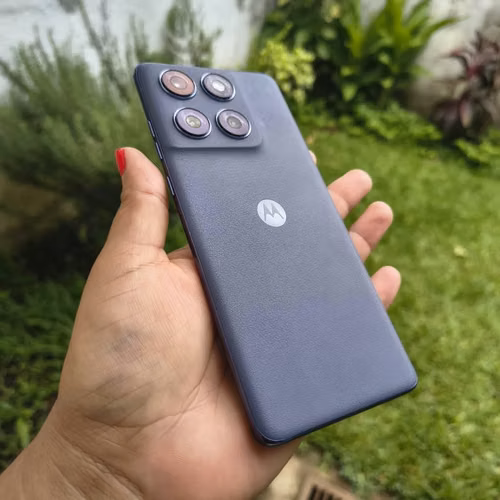 Motorla edge 60 fusión 256 GB 8+22 GB libre red Tigo