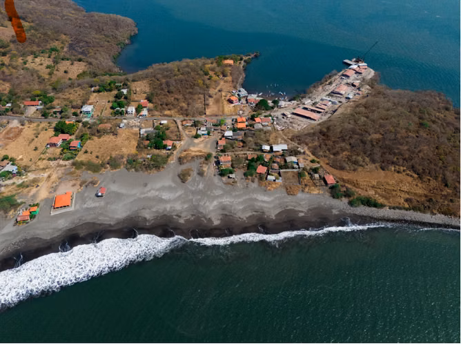VENTA 34.4 MANZANAS PUNTA CHIQUIRIN LA UNION