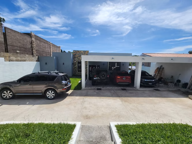 SE VENDE O SE ALQUILA CASA RESIDENCIAL LA MONTAÑA II, MODERNA - Imagen 18